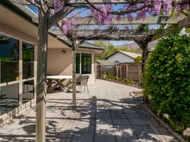 Cherry Court - Wanaka Holiday Home -  - 1165139 - thumbnail photo 23