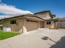 Cherry Court - Wanaka Holiday Home -  - 1165139 - thumbnail photo 24