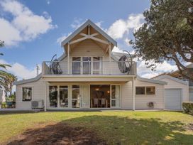 Waterfront Paradise - Pauanui Holiday Home -  - 1165249 - thumbnail photo 3