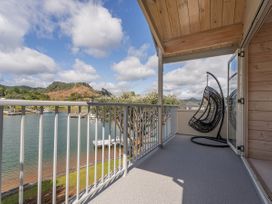 Waterfront Paradise - Pauanui Holiday Home -  - 1165249 - thumbnail photo 19