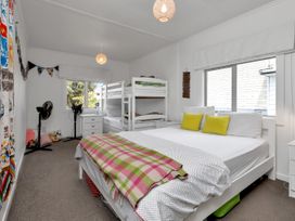 Sea Serenity - Ruakaka Holiday Home -  - 1165250 - thumbnail photo 13