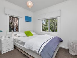 Sea Serenity - Ruakaka Holiday Home -  - 1165250 - thumbnail photo 12