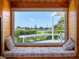 Park View Cottage - Pauanui Holiday Home -  - 1165251 - thumbnail photo 11