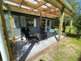 Olive Grove Cottage - Whangarei Holiday Home -  - 1165260 - thumbnail photo 11