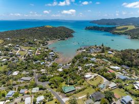 Serenity Hills - Mangonui Holiday Home -  - 1165262 - thumbnail photo 2