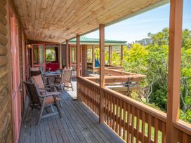 Serenity Hills - Mangonui Holiday Home -  - 1165262 - thumbnail photo 7