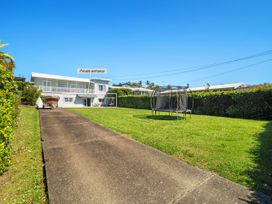 Unwind at Tindalls Bay - Whangaparaoa Apartment -  - 1165264 - thumbnail photo 19