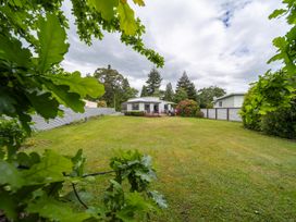 Ferg Escape - Te Anau Holiday Home -  - 1165682 - thumbnail photo 28