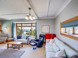 Ocean Vista - Napier Holiday Home -  - 1165683 - thumbnail photo 6