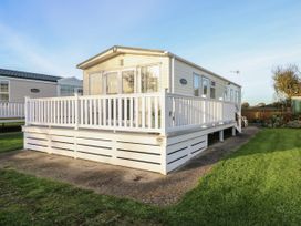 3 bedroom Cottage for rent in Chichester