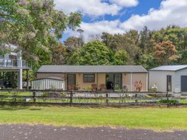 Rewa Rewa Retreat - Tairua Holiday Home -  - 1165741 - thumbnail photo 5