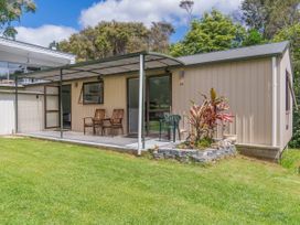 Rewa Rewa Retreat - Tairua Holiday Home -  - 1165741 - thumbnail photo 6