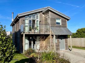 4 bedroom Cottage for rent in St Ives