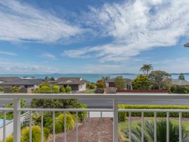 Harbour View - Maraetai Holiday Home -  - 1165966 - thumbnail photo 12