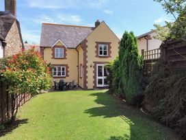 3 bedroom Cottage for rent in Charmouth