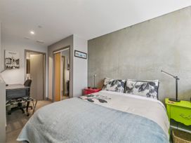 Captivating Canvas - Wellington Central Apartment -  - 1166089 - thumbnail photo 10