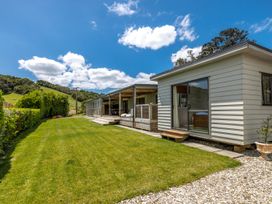 Woodside Vista - Waiheke Island Holiday Home -  - 1166247 - thumbnail photo 32