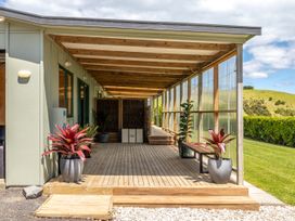 Woodside Vista - Waiheke Island Holiday Home -  - 1166247 - thumbnail photo 36