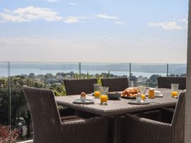 3 bedroom Cottage for rent in Torquay