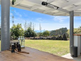 Waitorupai Retreat 1 - Sandy Bay Holiday Home -  - 1166514 - thumbnail photo 4