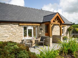 1 bedroom Cottage for rent in Newcastle Emlyn