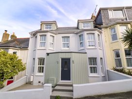 5 bedroom Cottage for rent in Newquay, Cornwall