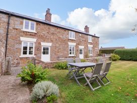 4 bedroom Cottage for rent in Mold