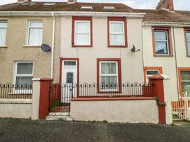 3 bedroom Cottage for rent in Milford Haven