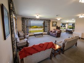 Tranquil Tides - Motueka Holiday Home -  - 1167072 - thumbnail photo 2