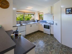 Tranquil Tides - Motueka Holiday Home -  - 1167072 - thumbnail photo 4