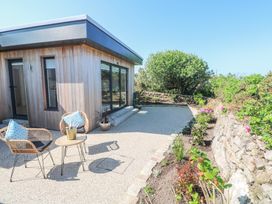 1 bedroom Cottage for rent in Penzance