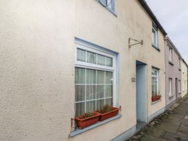 3 bedroom Cottage for rent in Narberth