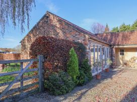 1 bedroom Cottage for rent in York