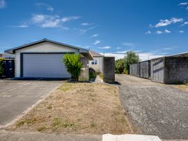 Sea Deck Haven - Hastings Holiday Home -  - 1167427 - thumbnail photo 34