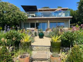 3 bedroom Cottage for rent in Lyme Regis