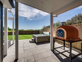 Aroha At 2252 - Waimarama Holiday Home -  - 1167484 - thumbnail photo 42