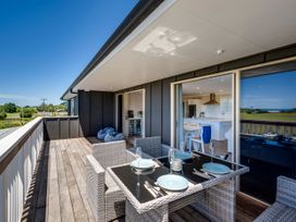 Aroha At 2252 - Waimarama Holiday Home -  - 1167484 - thumbnail photo 18