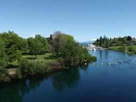 Central Comfort - Lake Taupo Holiday Home -  - 1167487 - thumbnail photo 21