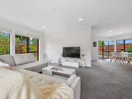 Cosy in Victoria - Rotorua Holiday Home -  - 1167490 - thumbnail photo 3