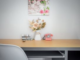 Cosy in Victoria - Rotorua Holiday Home -  - 1167490 - thumbnail photo 25