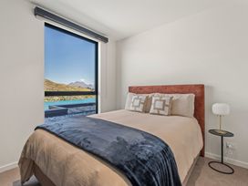 Lake Panorama - Queenstown Holiday Home -  - 1167491 - thumbnail photo 14