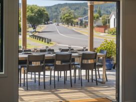 Spacious Family Getaway - Whangamata Holiday Home -  - 1167580 - thumbnail photo 12