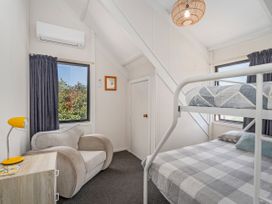 Spacious Family Getaway - Whangamata Holiday Home -  - 1167580 - thumbnail photo 38