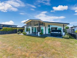 Whispering Waters - Lake Taupo Holiday Home -  - 1167720 - thumbnail photo 29