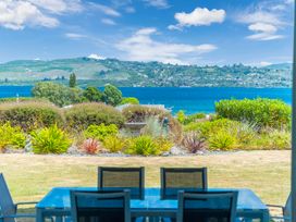 Whispering Waters - Lake Taupo Holiday Home -  - 1167720 - thumbnail photo 27