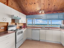 Harbourview Haven - Mangawhai Heads Holiday Home -  - 1167722 - thumbnail photo 7