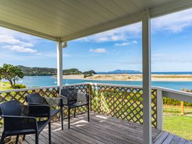 Harbourview Haven - Mangawhai Heads Holiday Home -  - 1167722 - thumbnail photo 3