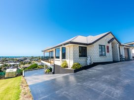 Sun, Sand, Serenity - Waihi Beach Holiday Home -  - 1167772 - thumbnail photo 30