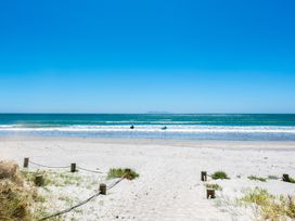 Sun, Sand, Serenity - Waihi Beach Holiday Home -  - 1167772 - thumbnail photo 34