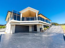 Sun, Sand, Serenity - Waihi Beach Holiday Home -  - 1167772 - thumbnail photo 29